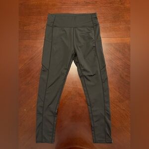 Black High-Waisted Leggings with Pockets